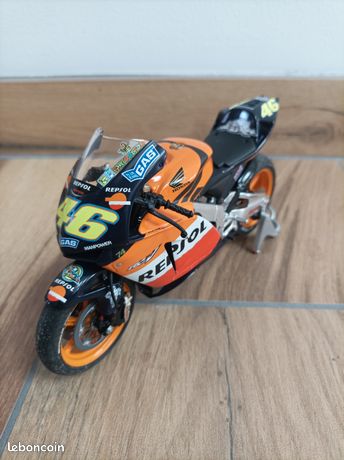 Véhicules miniatures Altaya 1:12