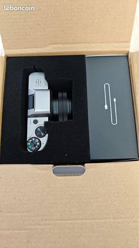 Appareil Photo Nuérique Avec WiFi, 4K 64P Autofocus Caera Vlog 16X