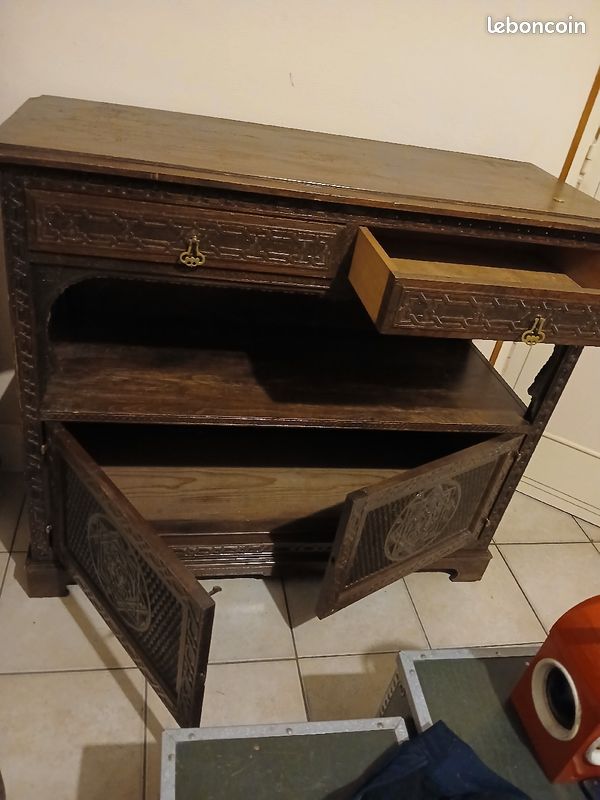 Meubles anciens en très bonne état (image 1)