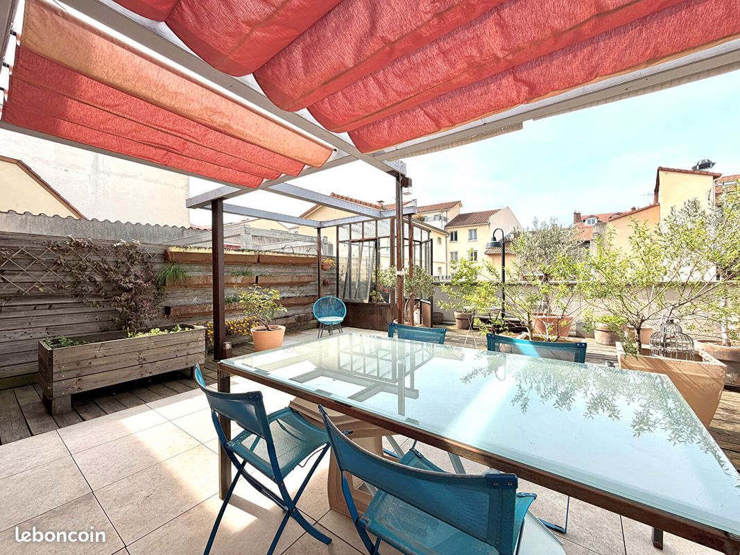 Appartement 4 pièces 120 m² · à Saint-Étienne · 120 m² · 260 000 €