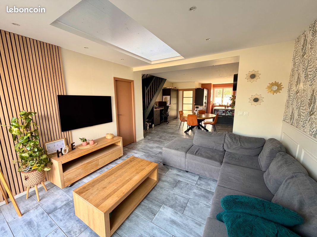 Maison 4 pièces 100 m² · à Attiches · 100 m² · 245 000 €