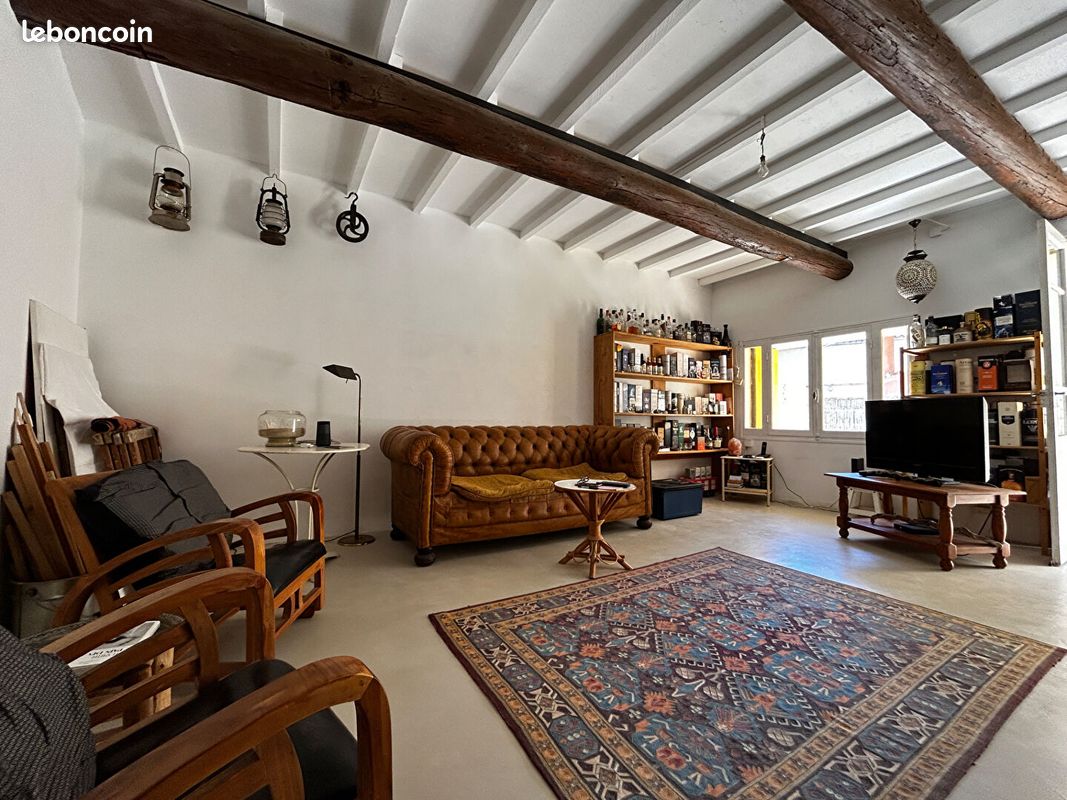Maison 5 pièces 149 m² · à Villelaure · 149 m² · 300 000 €