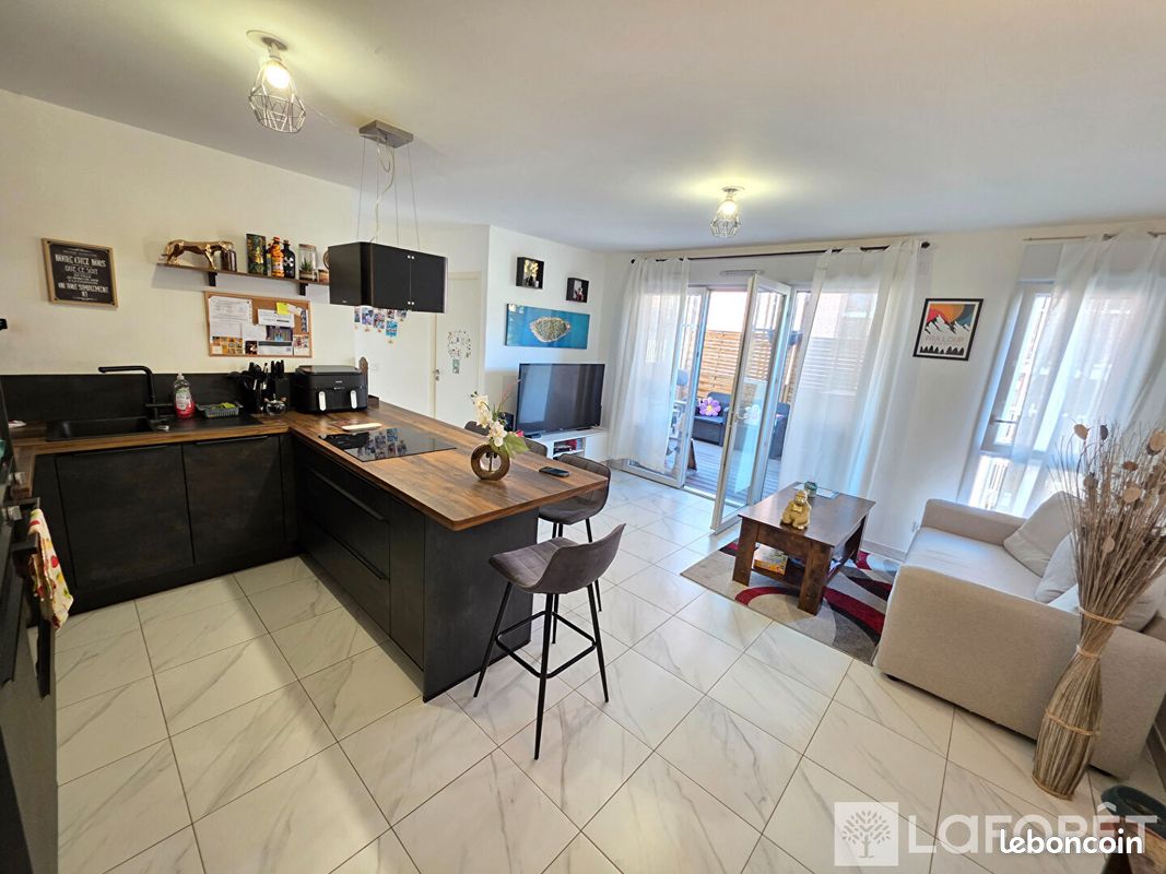 Appartement 3 pièces 59 m² · à Carros · 59 m² · 305 000 €