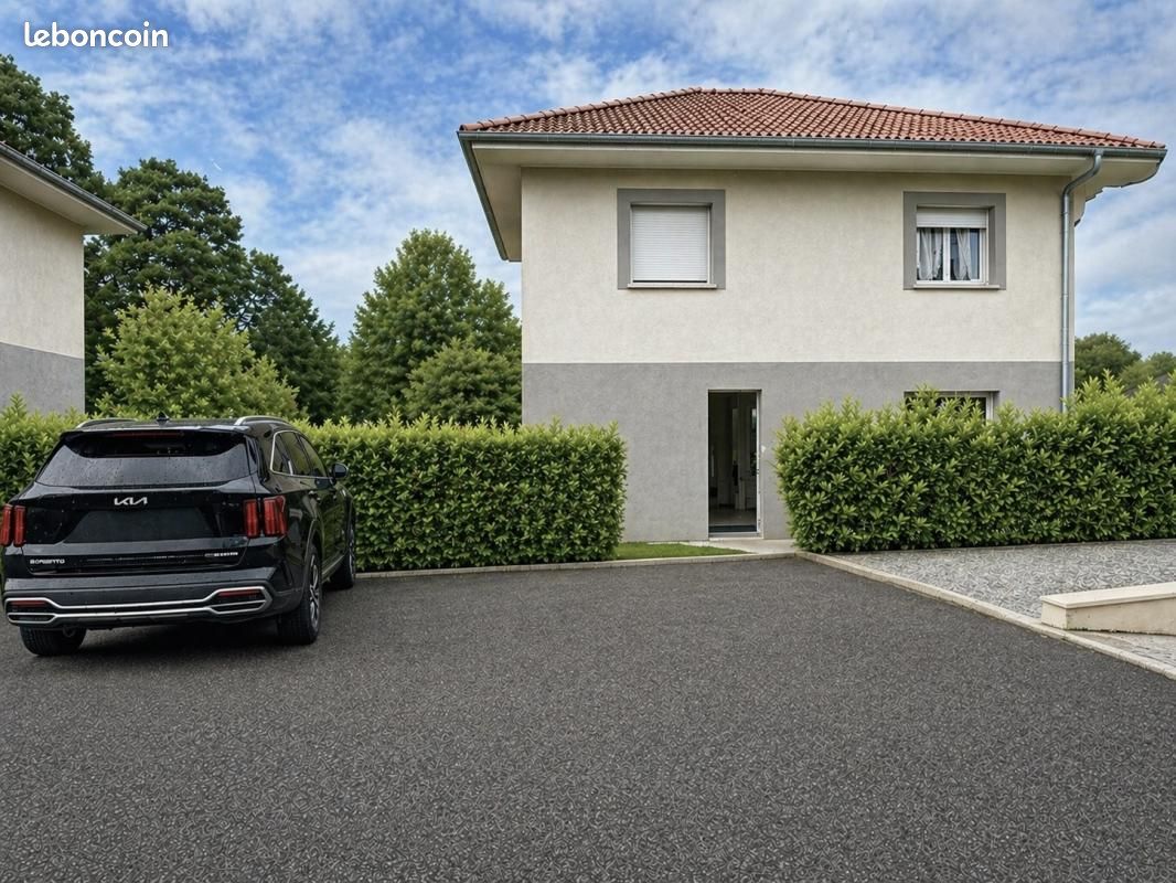 Maison 4 pièces 98 m² · à Bonneville · 98 m² · 375 000 €