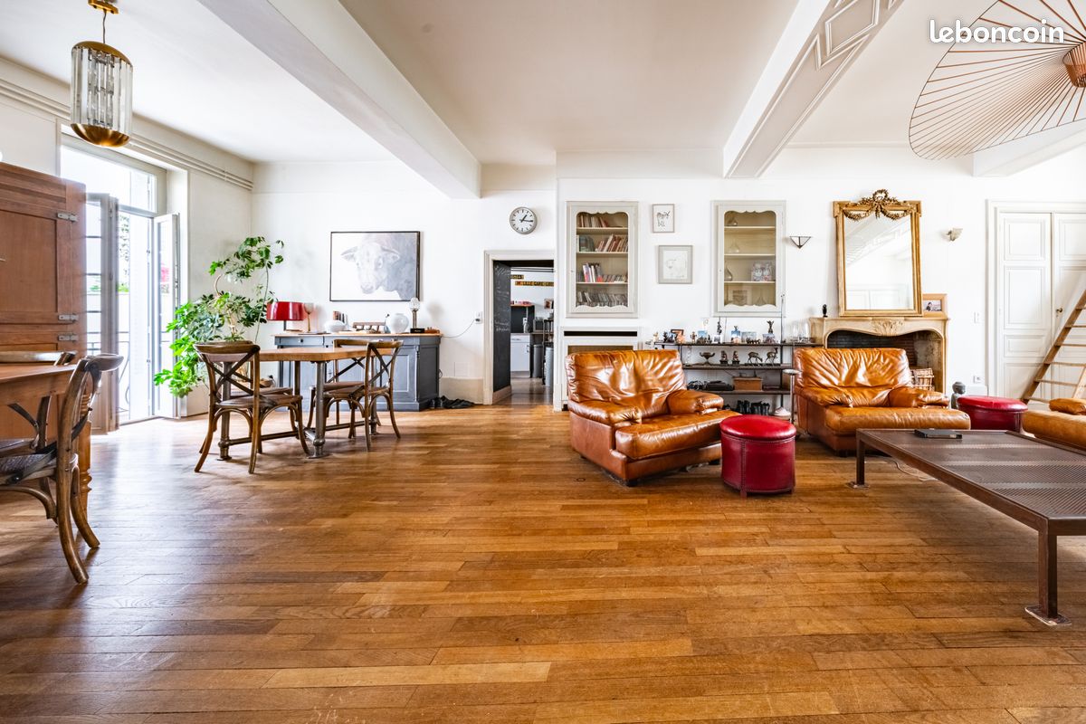 Appartement 8 pièces 183 m² · à Dijon · 183 m² · 630 000 €