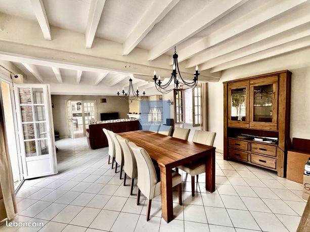 Maison 6 pièces 137 m²