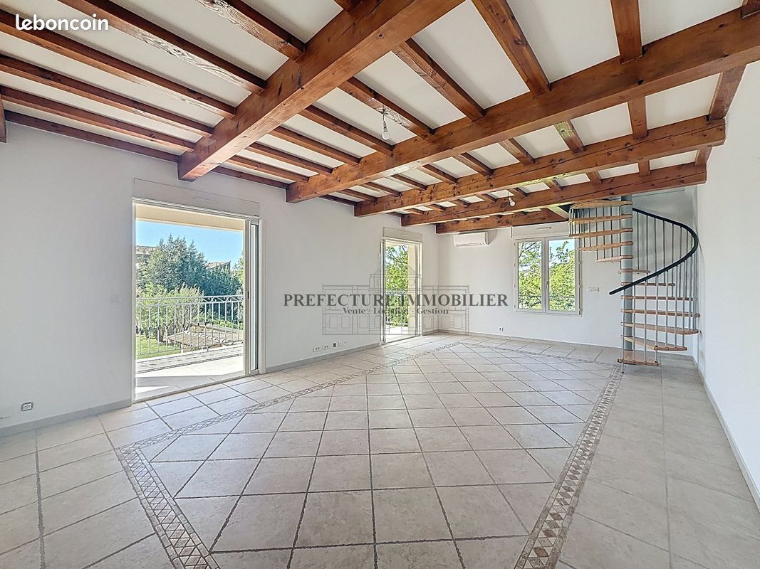 Appartement 4 pièces 97 m² · à Sommières · 97 m² · 270 000 €