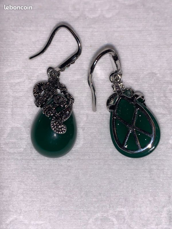 Bouclés d’oreille pierre précieuse (image 3)