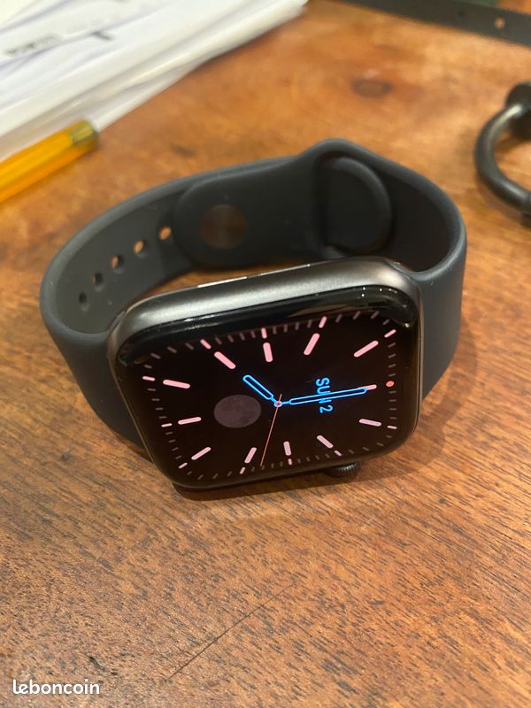 Apple watch SE black /noir GPS (image 8)