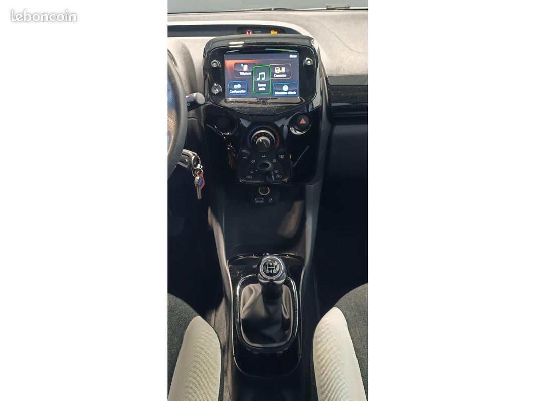 CITROEN C1 AIRSCAPE SHINE 1.0i VTi 72 ch Toit ouvrant + Camera (image 21)