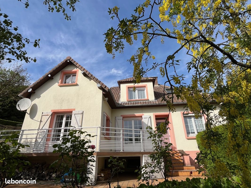 Maison 6 pièces 153 m² · à Rives-en-Seine · 153 m² · 278 720 €