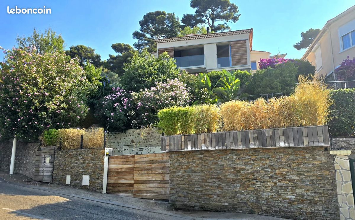 Maison 5 pièces 157 m² · à Toulon · 157 m² · 930 000 €