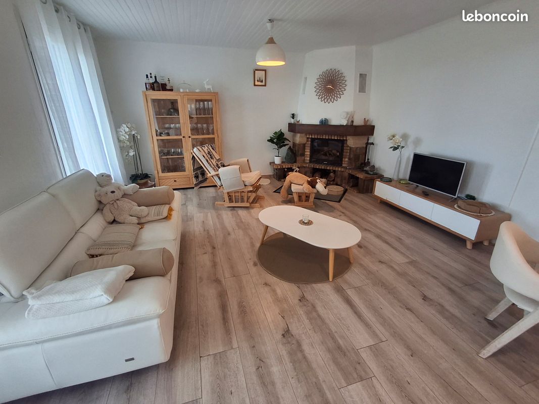 Maison 8 pièces 168 m² · à Le Tampon · 168 m² · 399 000 €