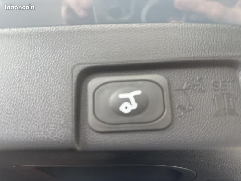 Ford Puma 1.0 EcoBoost Hybrid 125ch BlueCruise Edition S&S Powershift (image 16)