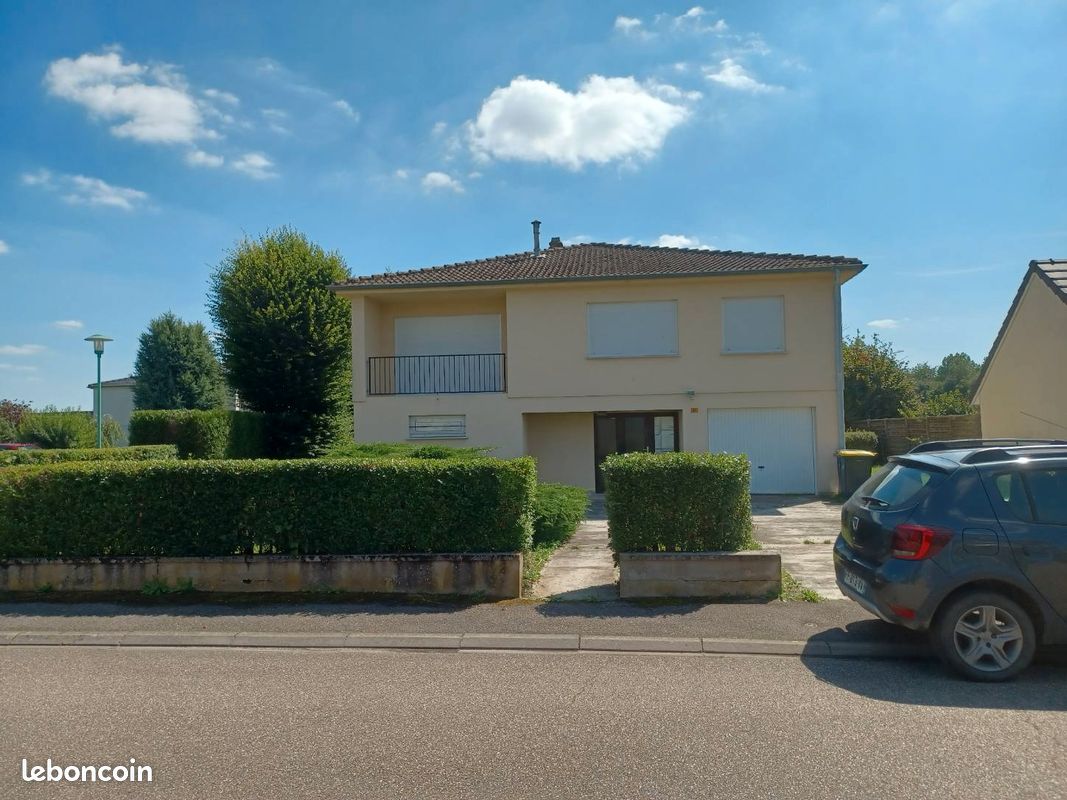 Maison 4 pièces 104 m² · à Cuvry · 104 m² · 1 200 €