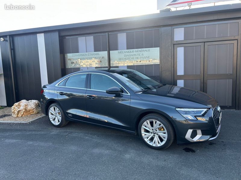 Audi A3 BERLINE 35 TFSI 150CH MILD HYBRID DESIGN LUXE S TRONIC 7 (image 23)