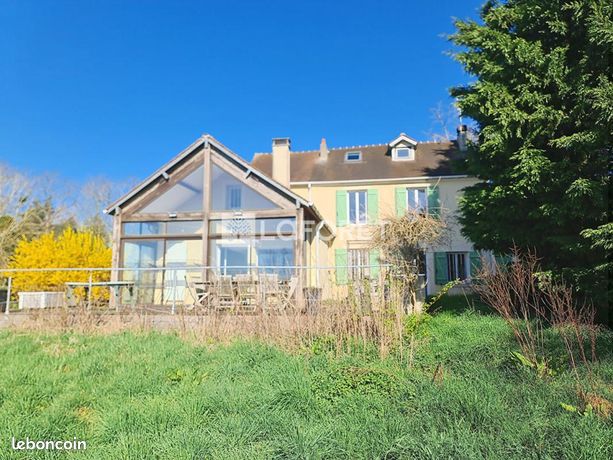 Maison 9 pièces 175 m²
