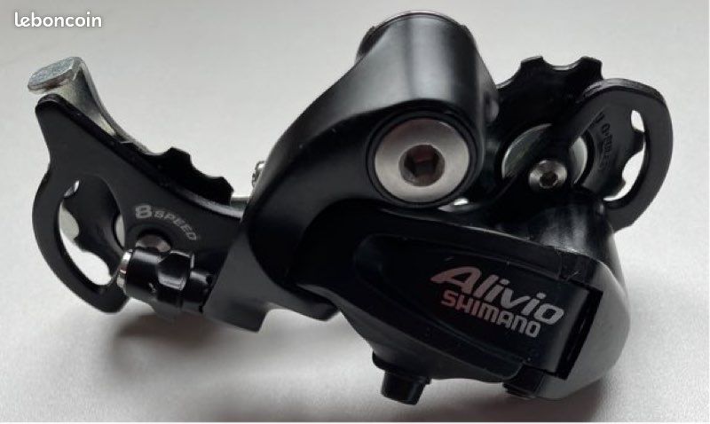 Dérailleur arrière Shimano Alivio SGS RD-M3100 9V Noir Dérailleur arrière Shimano Alivio SGS RD-M3100 9V Noir