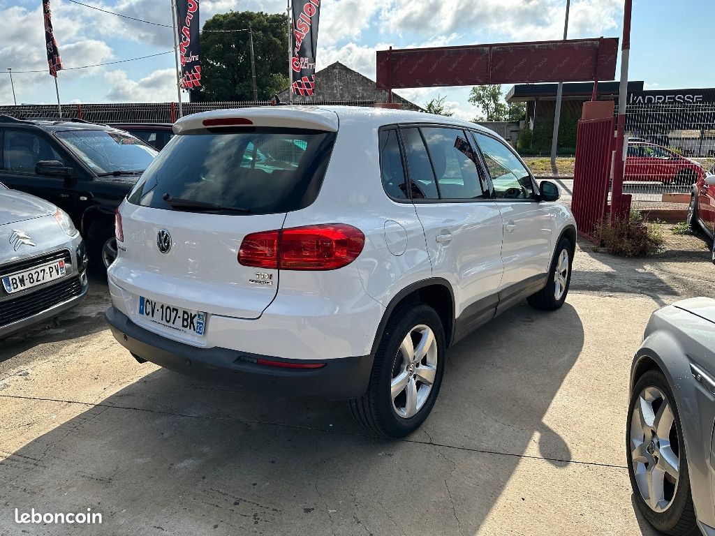 Volkswagen Tiguan 2l tdi 110 bluemotion 1er main (image 4)