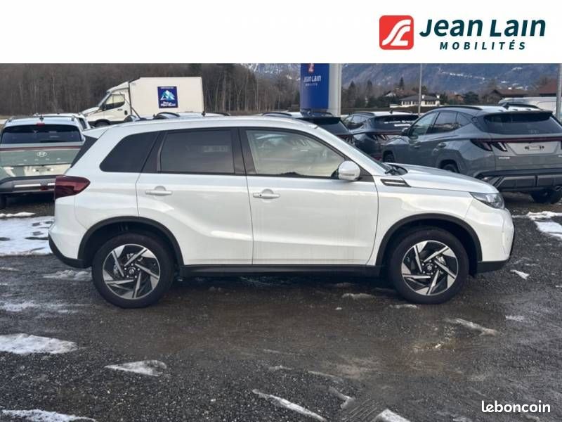 Suzuki Vitara 1.5 Dualjet Hybrid Allgrip Auto Style (image 22)