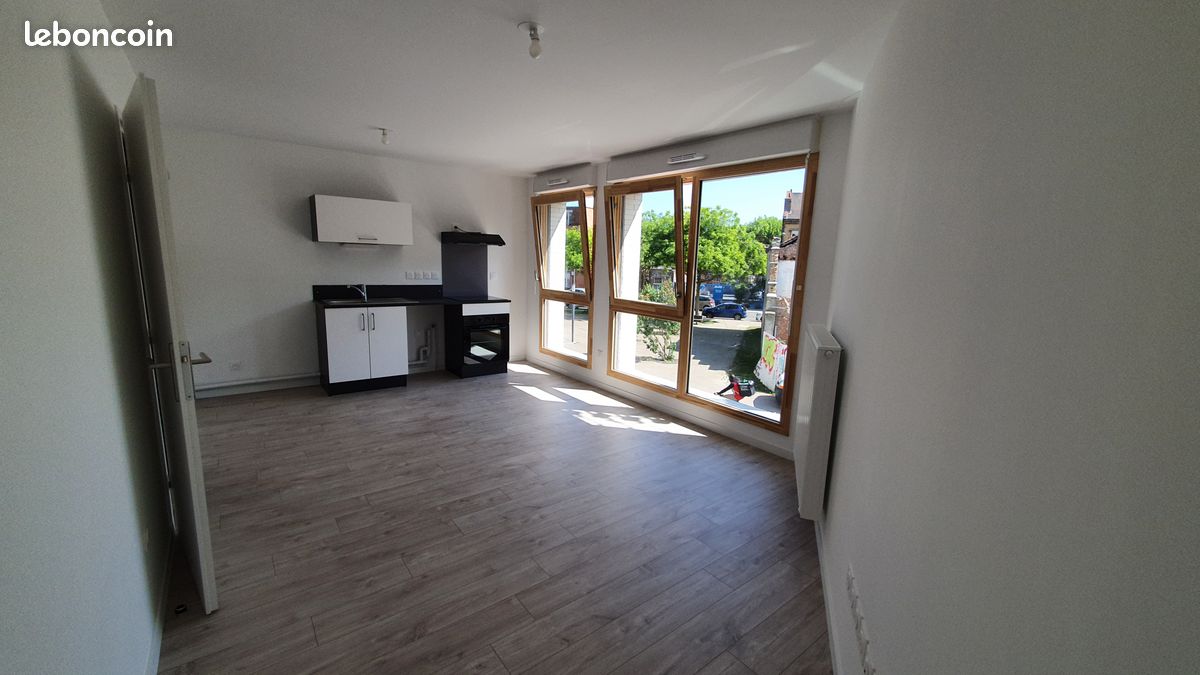 Appartement 1 pièce 35 m² · à Lille · 34,9 m² · 703 €