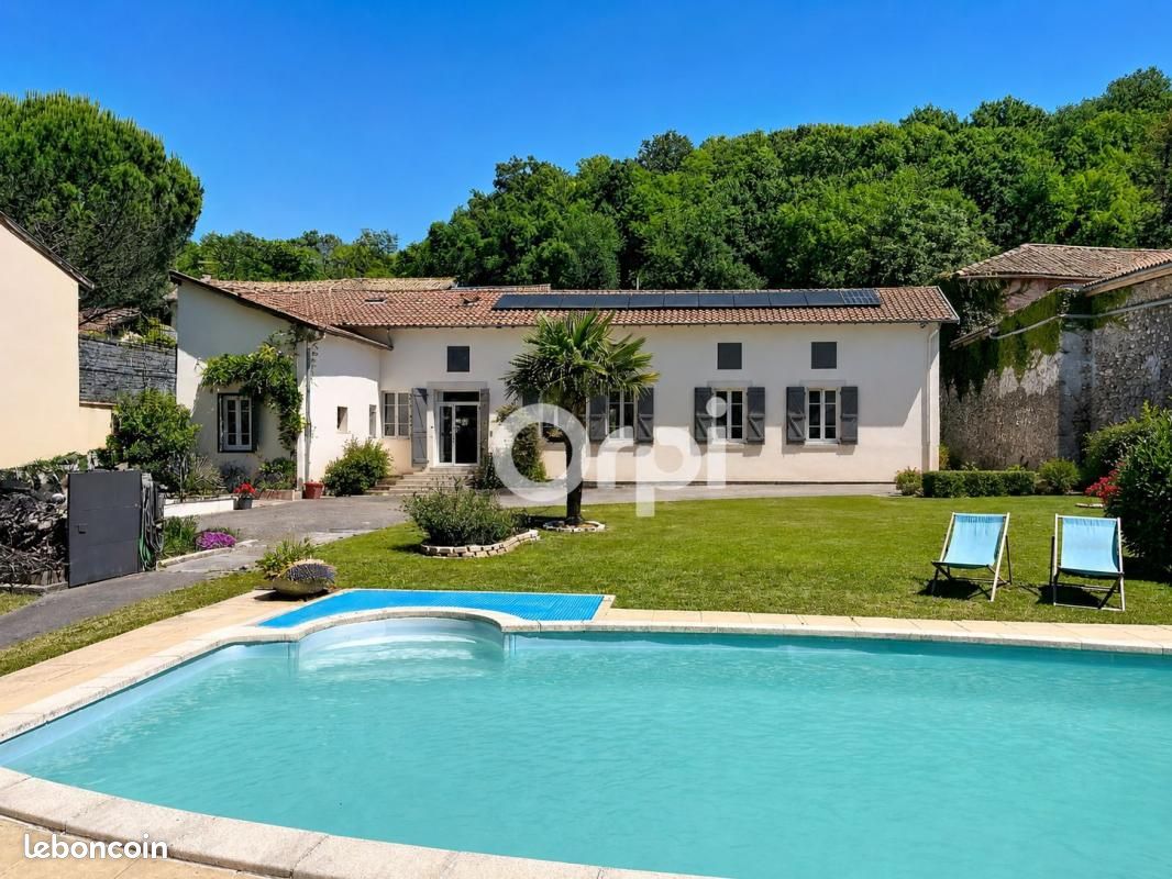 Maison 5 pièces 150 m² · à Villeneuve-de-Rivière · 150 m² · 362 000 €