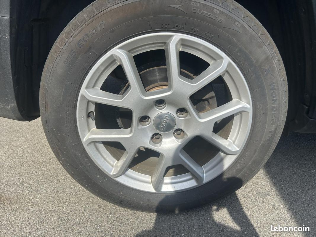 JEEP RENEGADE 1.3 GSE T4 - 150 - BVR 4x2 Limited - CAMERA DE RECUL- BOITE AUTO- ENTRETIENS CONCESSIONS (image 22)