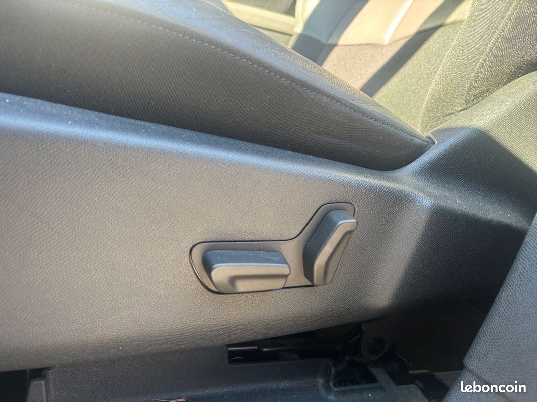 CITROEN C5 AIRCROSS 2.0 BLUE HDI EAT 180 FEEL Garantie 12 mois (image 18)