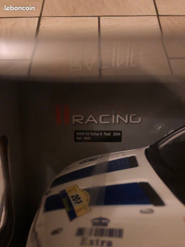 Solido Racing: BMW X5 Rallye Raid Vent de sable Car, Dusty. 1/43