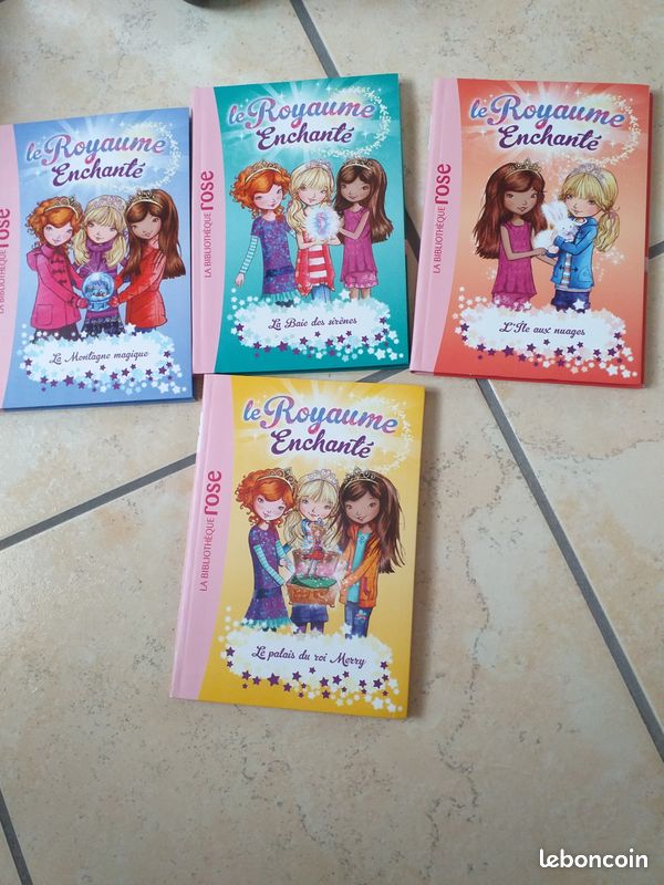 Lot de 4 livres " Le royaume enchanté " (image 1)