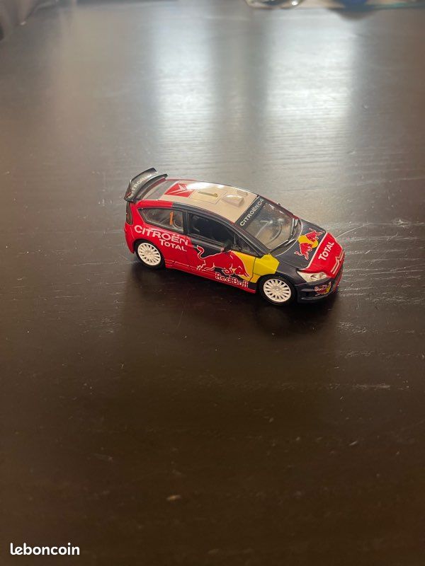 Petite Citroën C4 redbull (image 1)