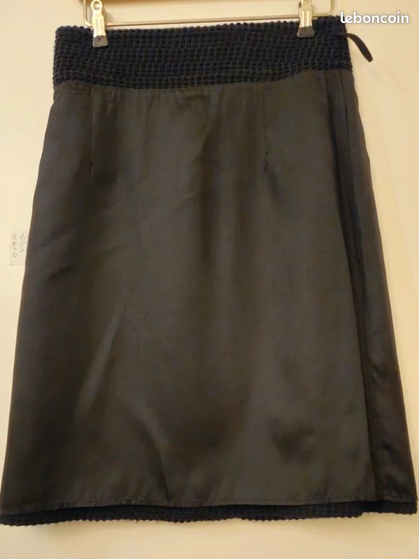 Jupe Red Valentino Jamais porté t.36-38 (image 5)