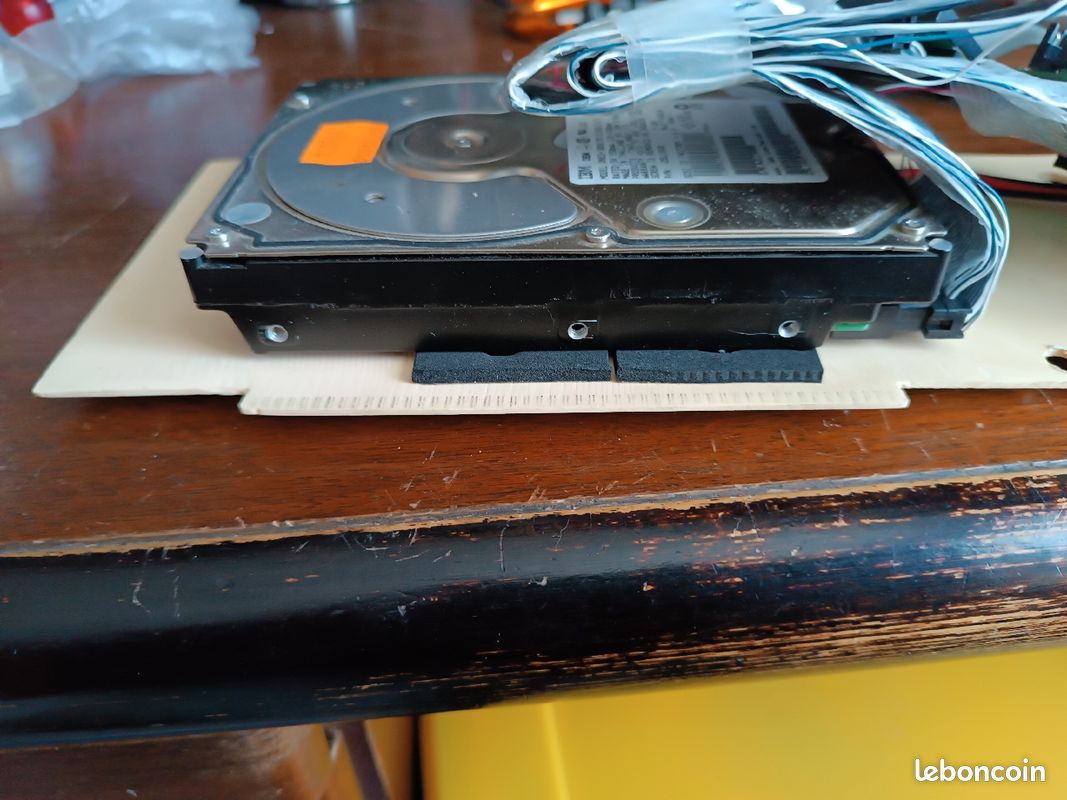 Amiga, Carte pseudo Zorro support disque dur (image 10)