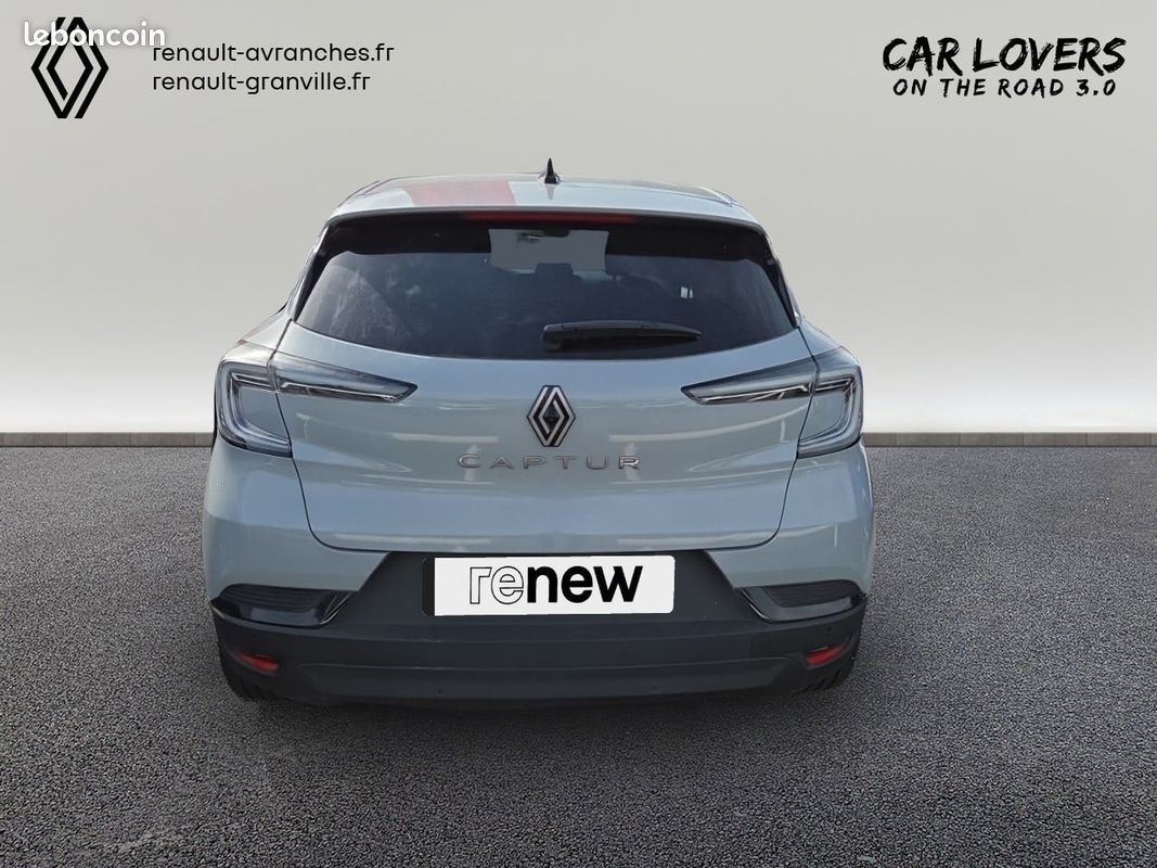 RENAULT Captur TCe 90 ch Techno (image 6)
