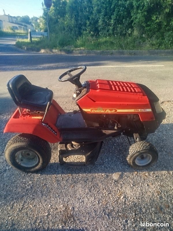 Tracteur tondeuse autoportée mtd en trés bon état de marche (image 4)