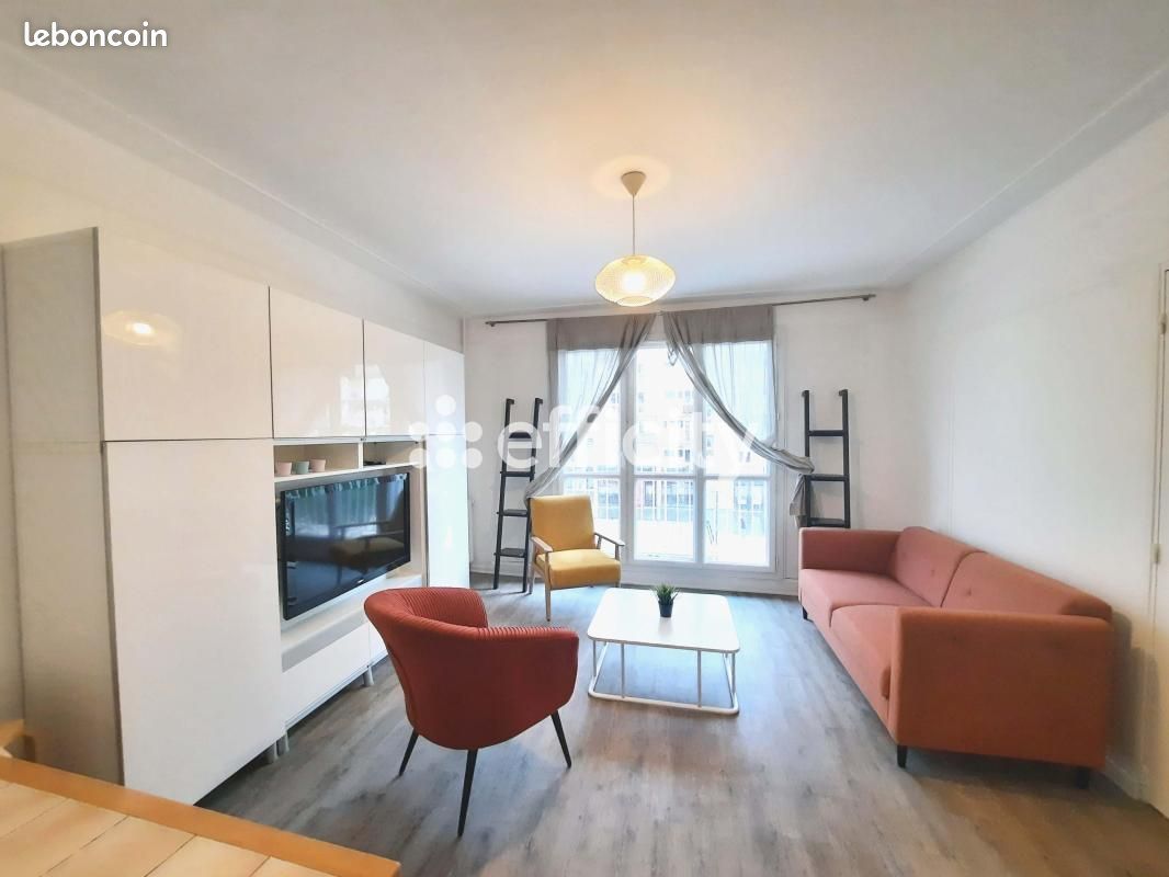 Appartement 6 pièces 102 m² · à Rennes · 102 m² · 2 010 €/mois