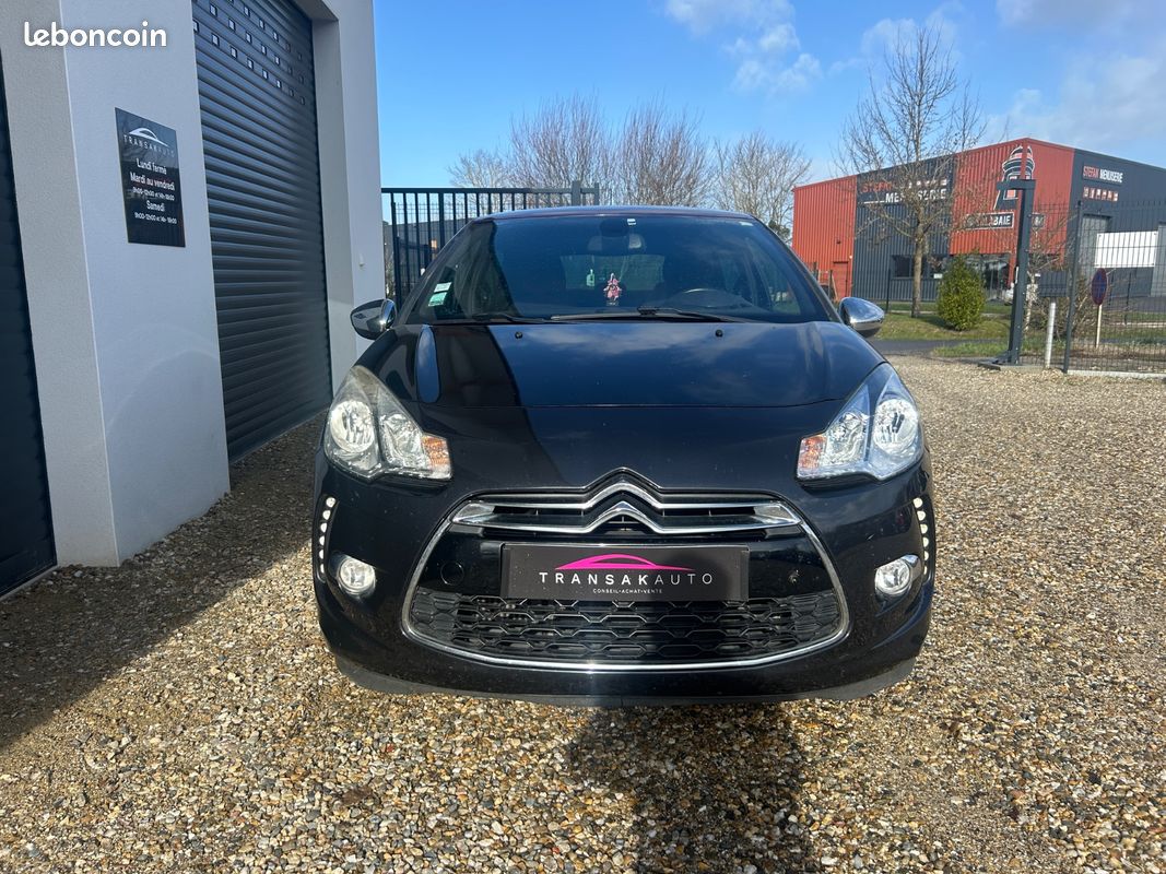 CITROEN DS3 e-HDi 90 Airdream So Chic (image 2)