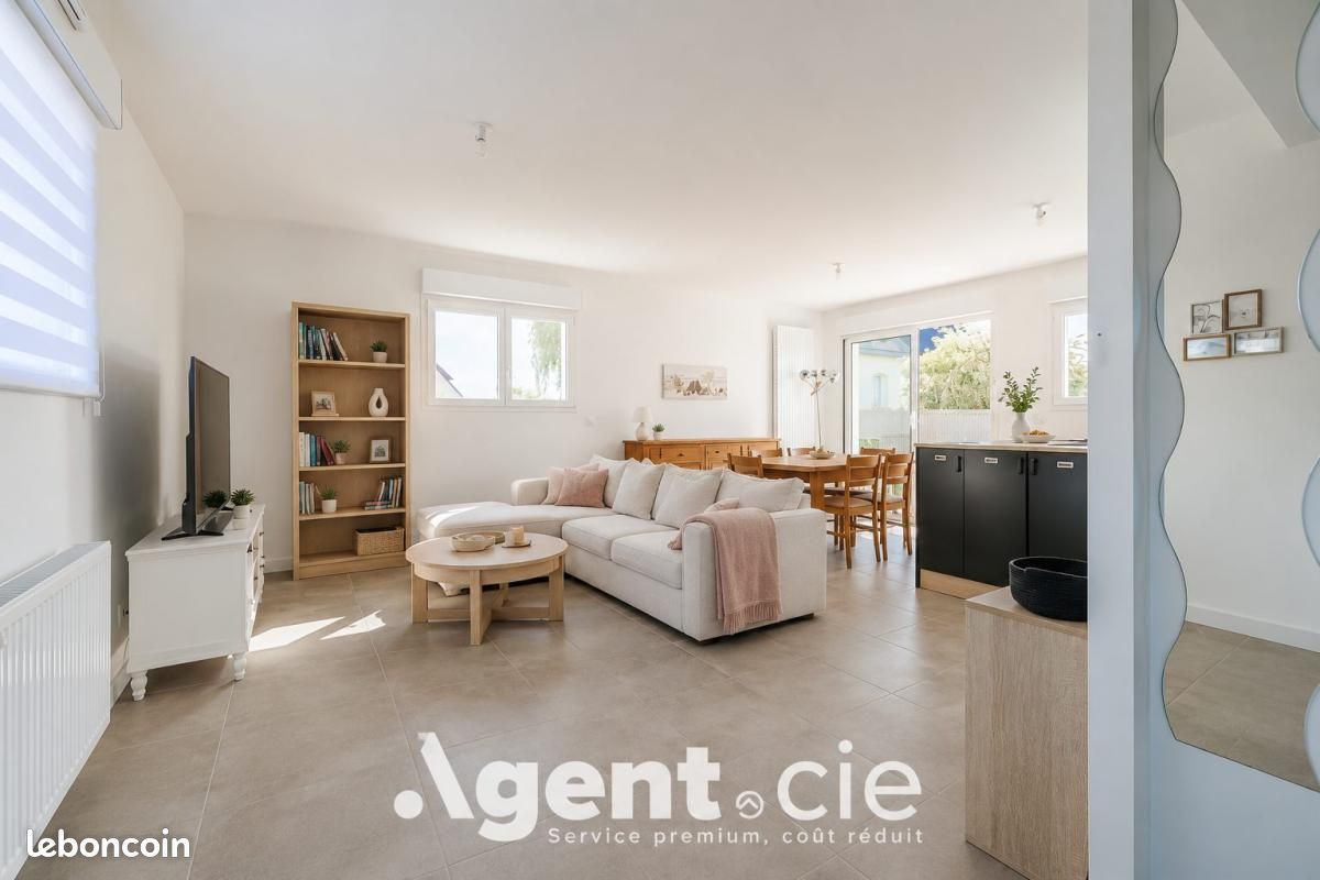 Maison 5 pièces 84 m² · à Fontenay-le-Pesnel · 84 m² · 225 500 €