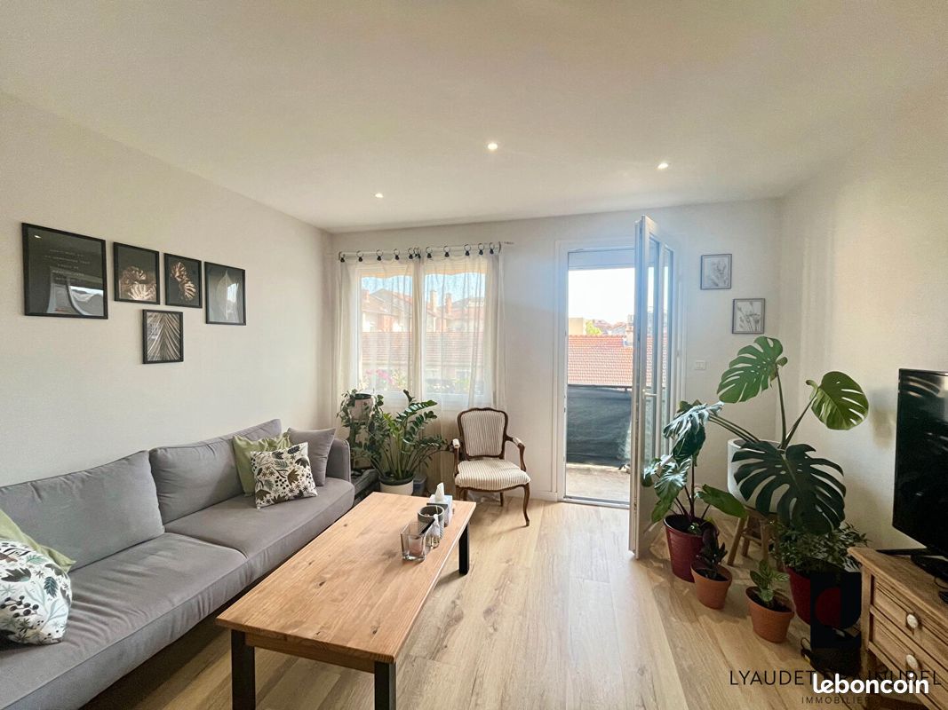 Appartement 3 pièces 57 m² · à Roanne · 57 m² · 110 000 €