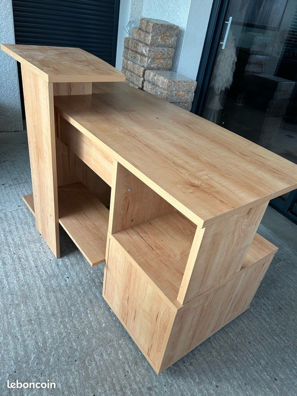 Bureau (image 4)