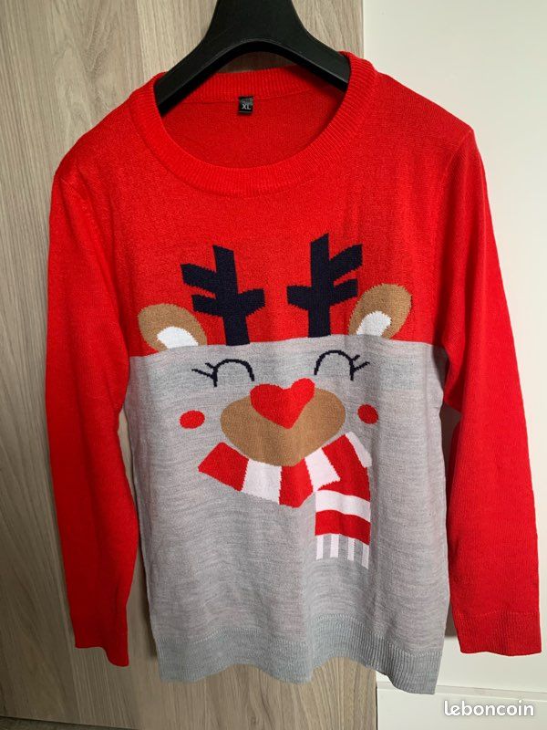 Joli pull de noël femme rouge et gris grand xl, 46-48 Vêtements - Main Image