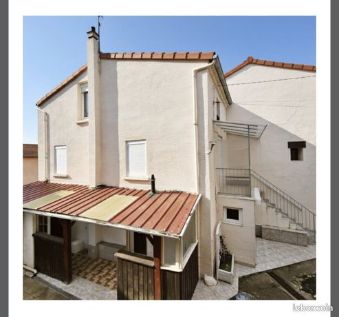 Propriété 8 pièces 150 m²