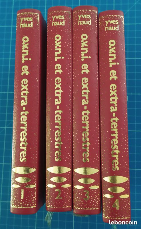 OVNI et les Extra-Terrestres dans l'Histoire – Yves Naud – Éditions François Beauval / Famot – 1977 – 4 volumes (image 1)
