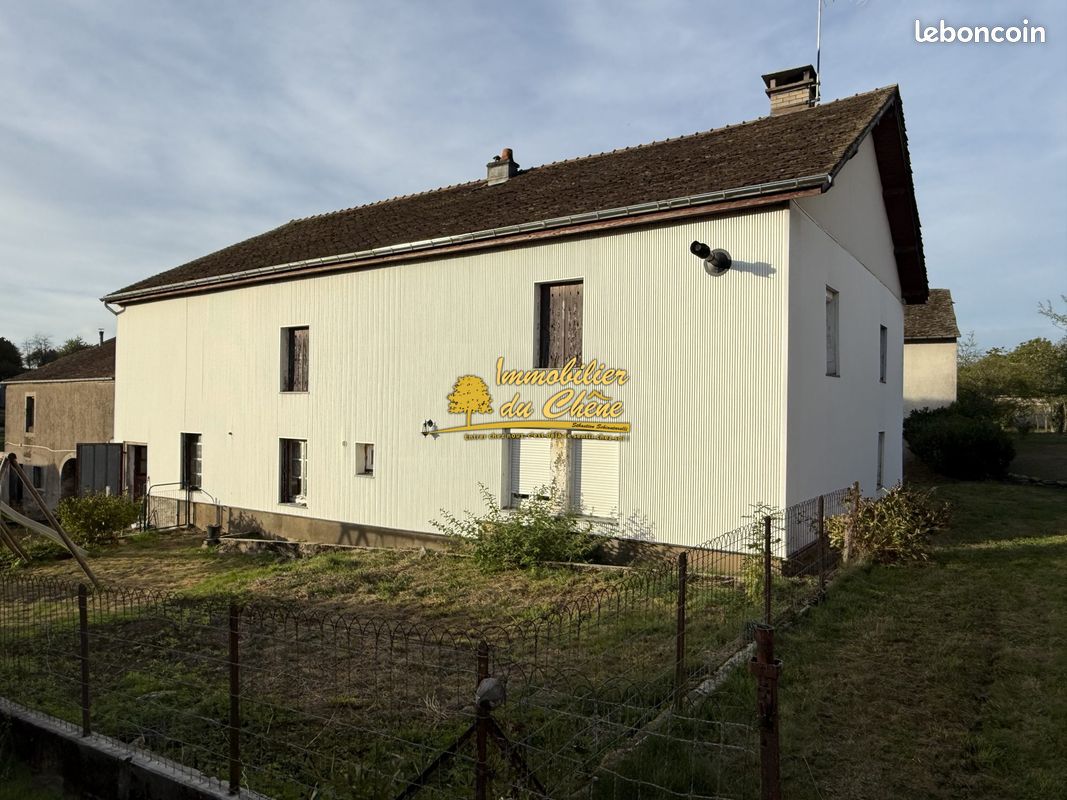 Maison 4 pièces 110 m² · à Fougerolles-Saint-Valbert · 110 m² · 88 500 €