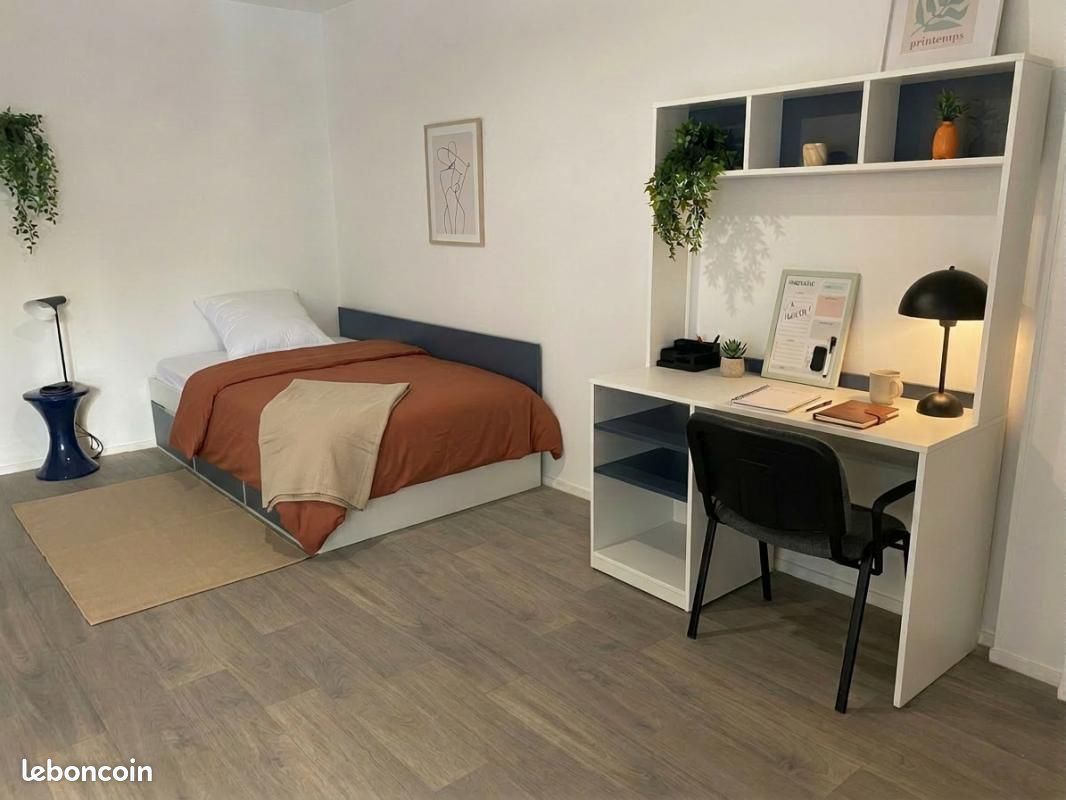Appartement 1 pièce 15 m² · à Reims · 15 m² · 440 €