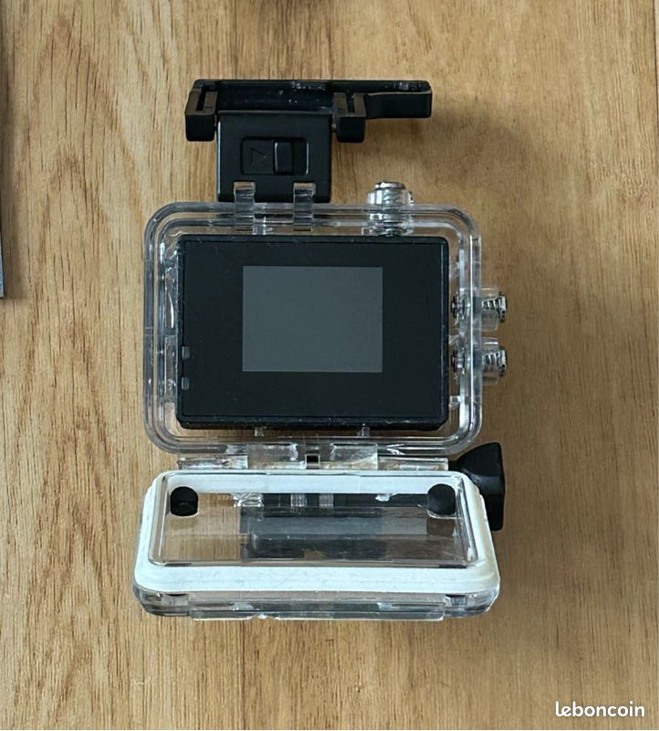 Action Cam/ Camera sport coffret avec accessoires (image 7)