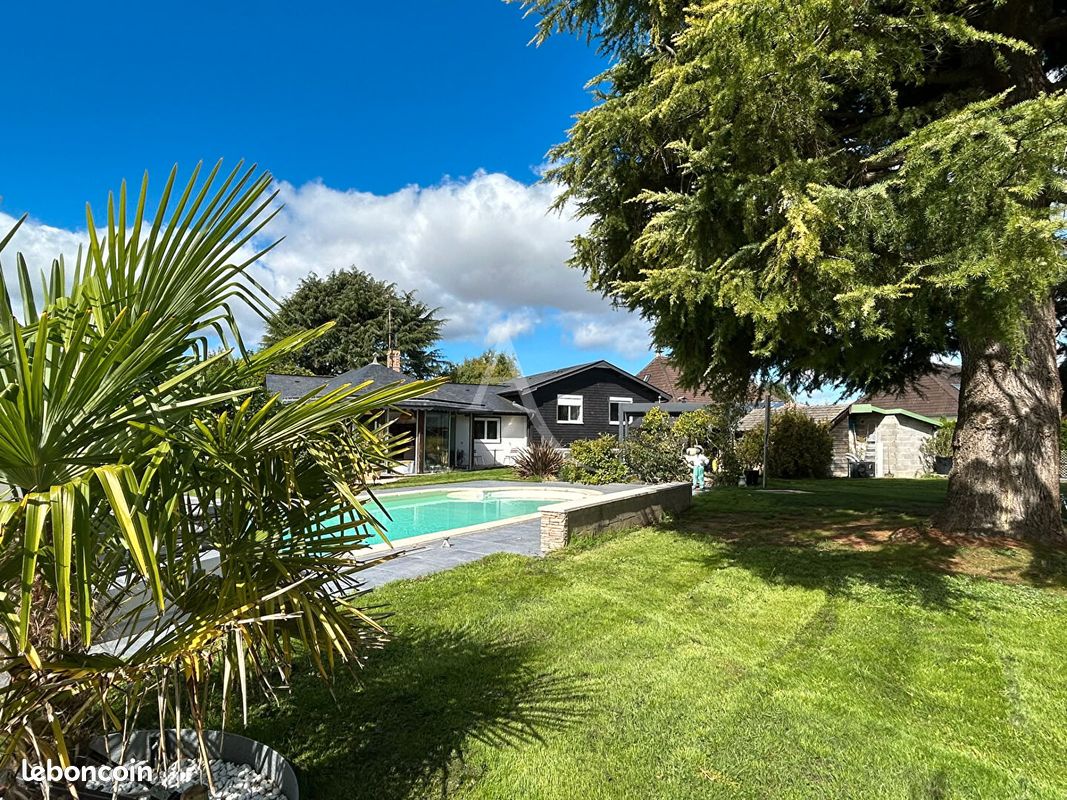 Maison 6 pièces 159 m² · à Boos · 159 m² · 495 000 €
