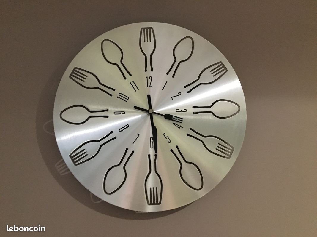 Horloge Inox (image 1)