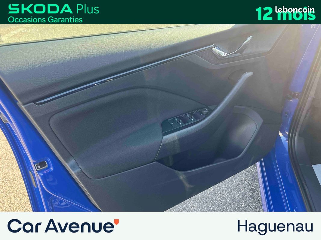 SKODA Kamiq 1.0 TSI Evo 110 Ambition / Smartlink / Aide au Stationnement / Feux LED / Clim Auto (image 29)