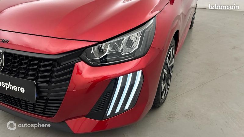 Peugeot 208 1.2 PureTech 100ch S&S Active (image 17)